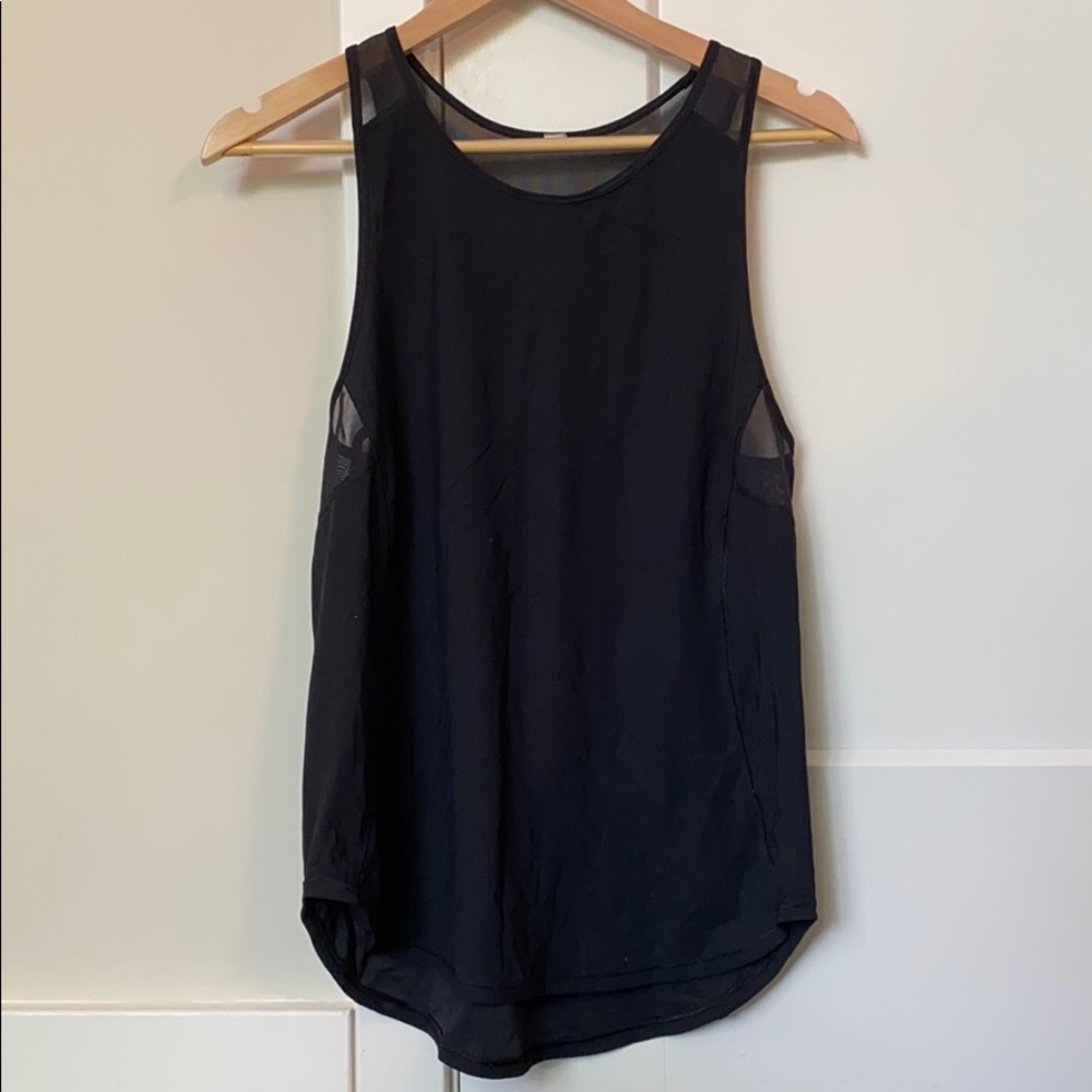 Lululemon black tank with mesh trim